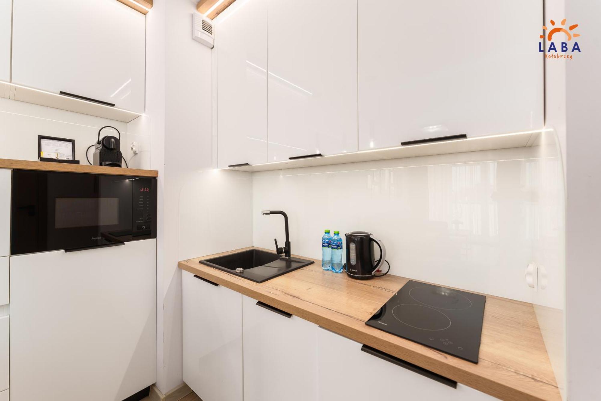 Laba Kolobrzeg Apartamenty Kasprowicza 20Ab Экстерьер фото