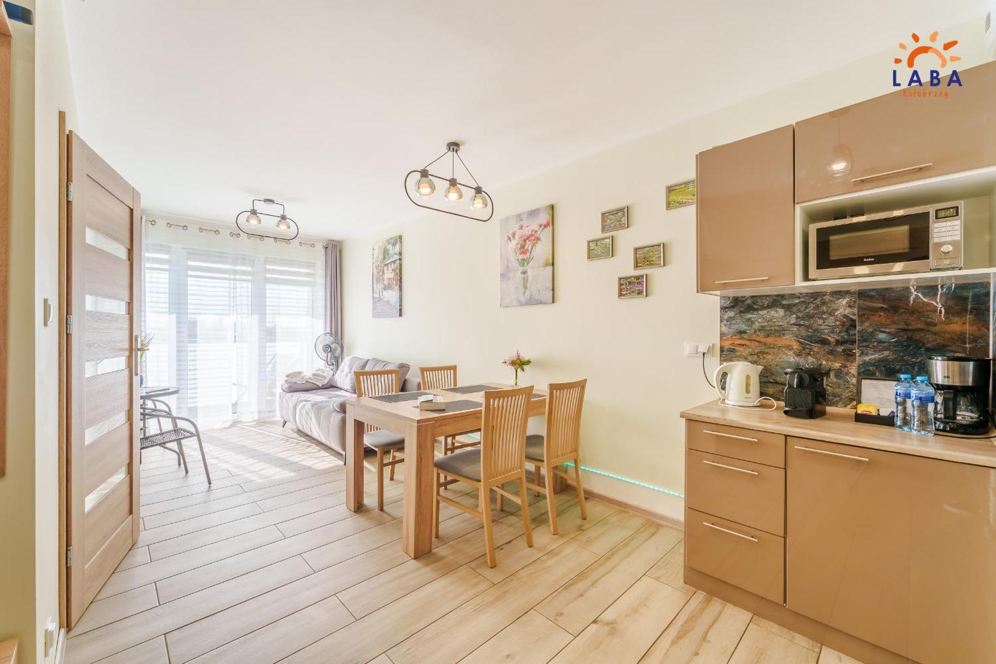 Laba Kolobrzeg Apartamenty Kasprowicza 20Ab Экстерьер фото