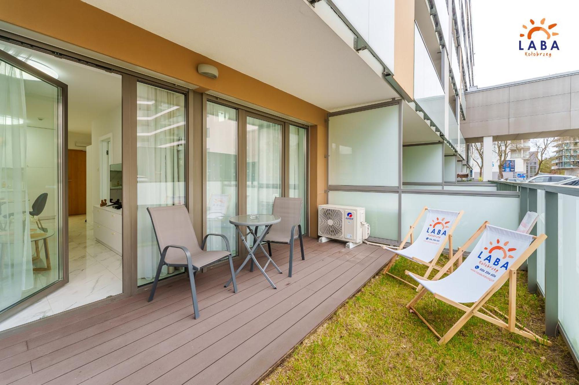 Laba Kolobrzeg Apartamenty Kasprowicza 20Ab Экстерьер фото