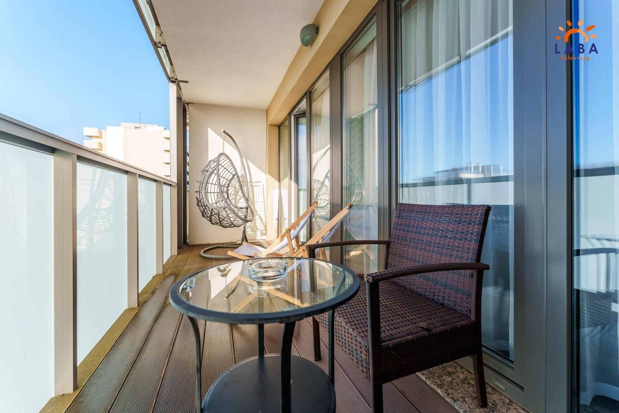 Laba Kolobrzeg Apartamenty Kasprowicza 20Ab Экстерьер фото